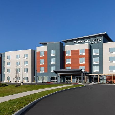 Towneplace Suites By Marriott Geneva At Spire Academy Exterior photo